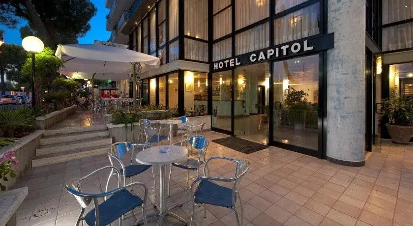 Hotel Capitol