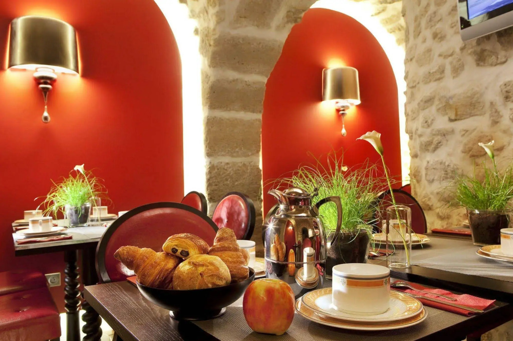 Hotel de Fleurie - Saint-Germain-des-Pres
