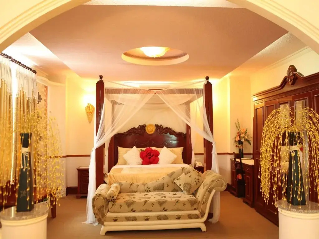 Best CM Hotel
