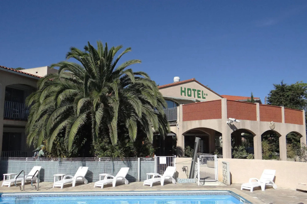 Acapella Hotel