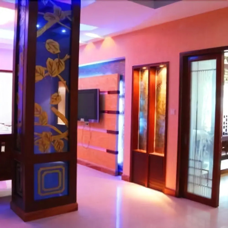 Sanya Fenghuang Meili Airport Express Hotel