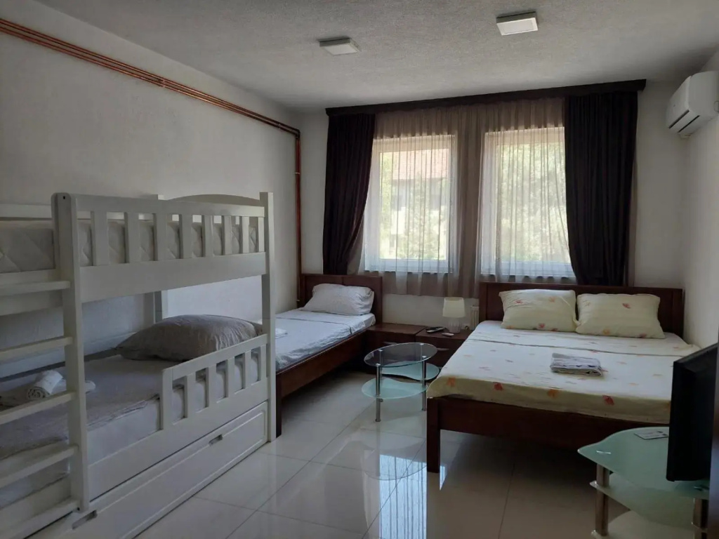 Apartments S&S