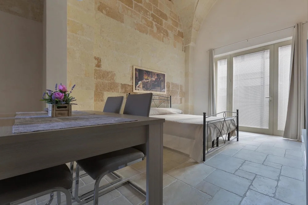 San Pancrazio Suite Apartments