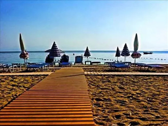 Izela Hotel