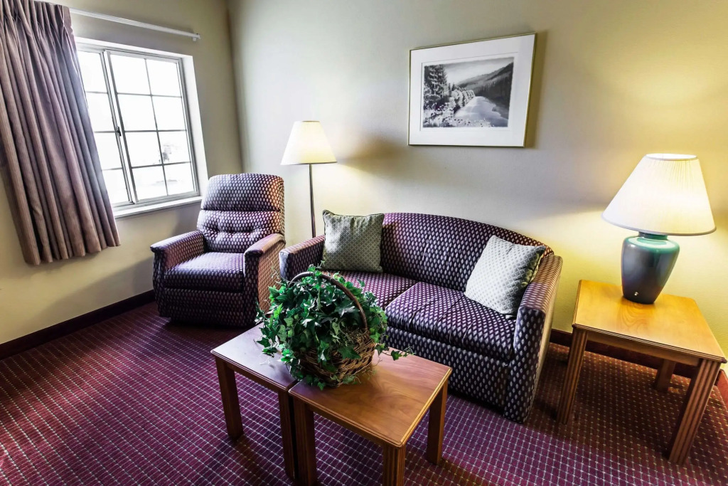 MainStay Suites Wilmington - University Area