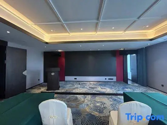 TILL BRIGHT HOTEL (Changsha Meixi Backgammon Changqing Metro Station)