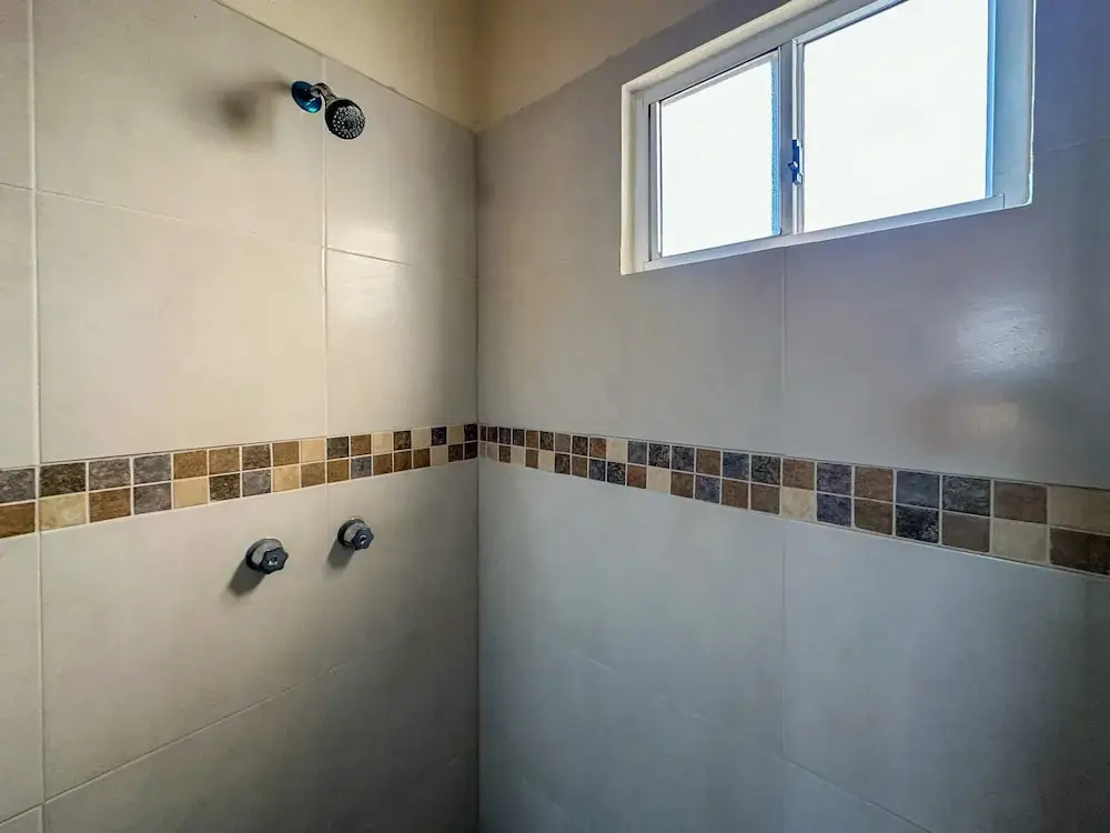 Casita With Excellent in Town Location