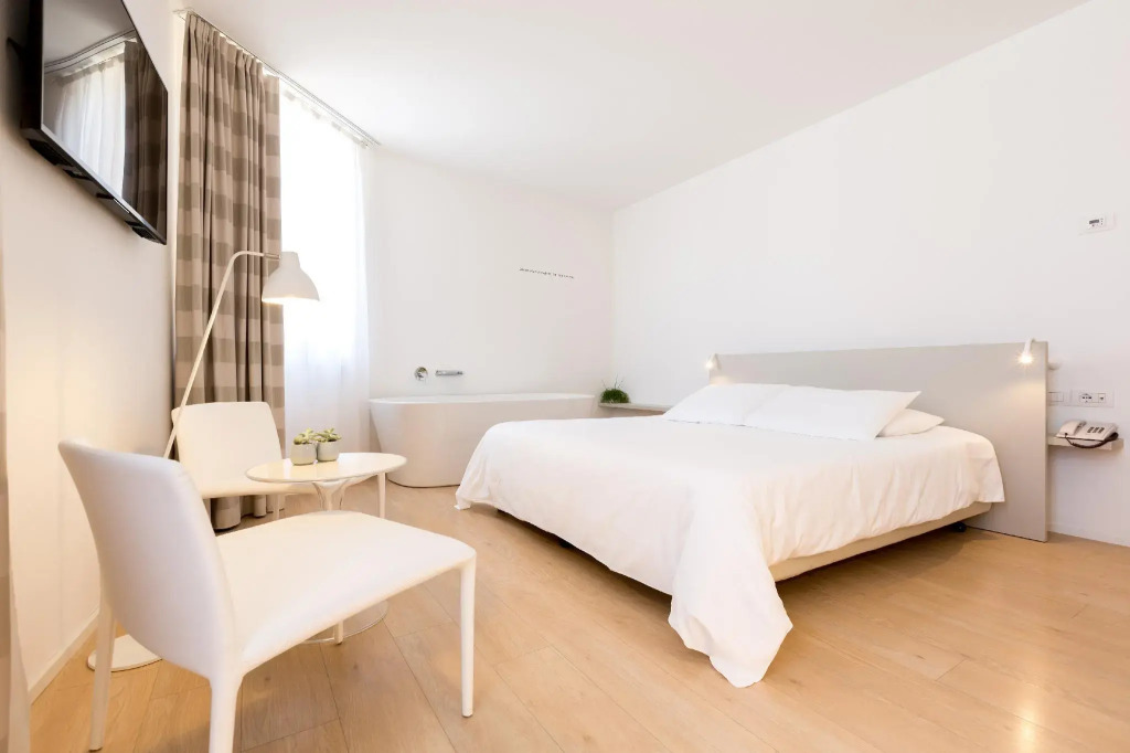 Hotel Lago Di Garda