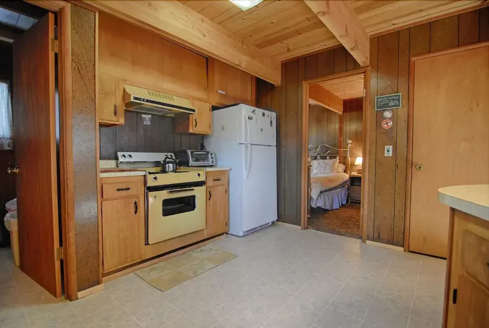 Classic Tahoe Bunkhouse Style Cabin #193