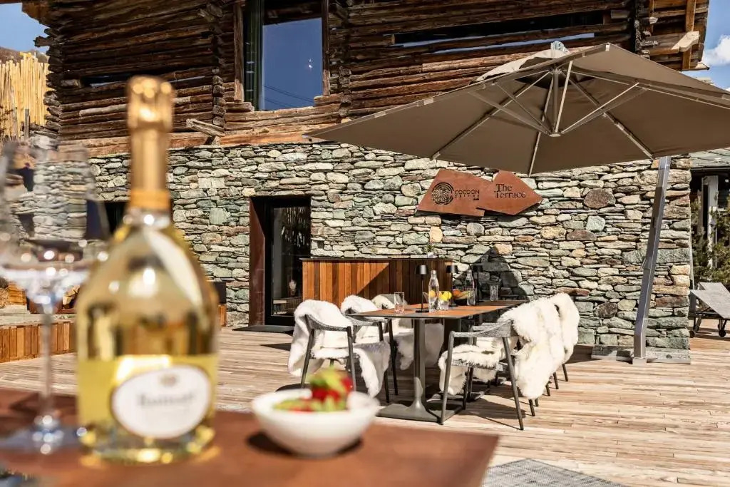Chalet Cocoon Deluxe Private Spa and F&B