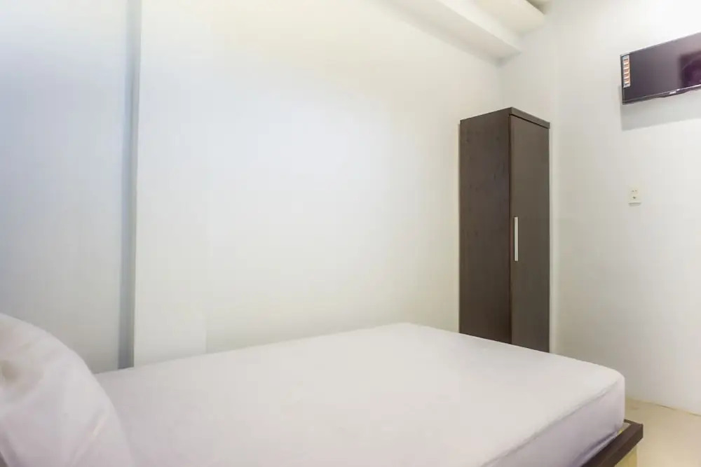 Rose House by OYO Rooms