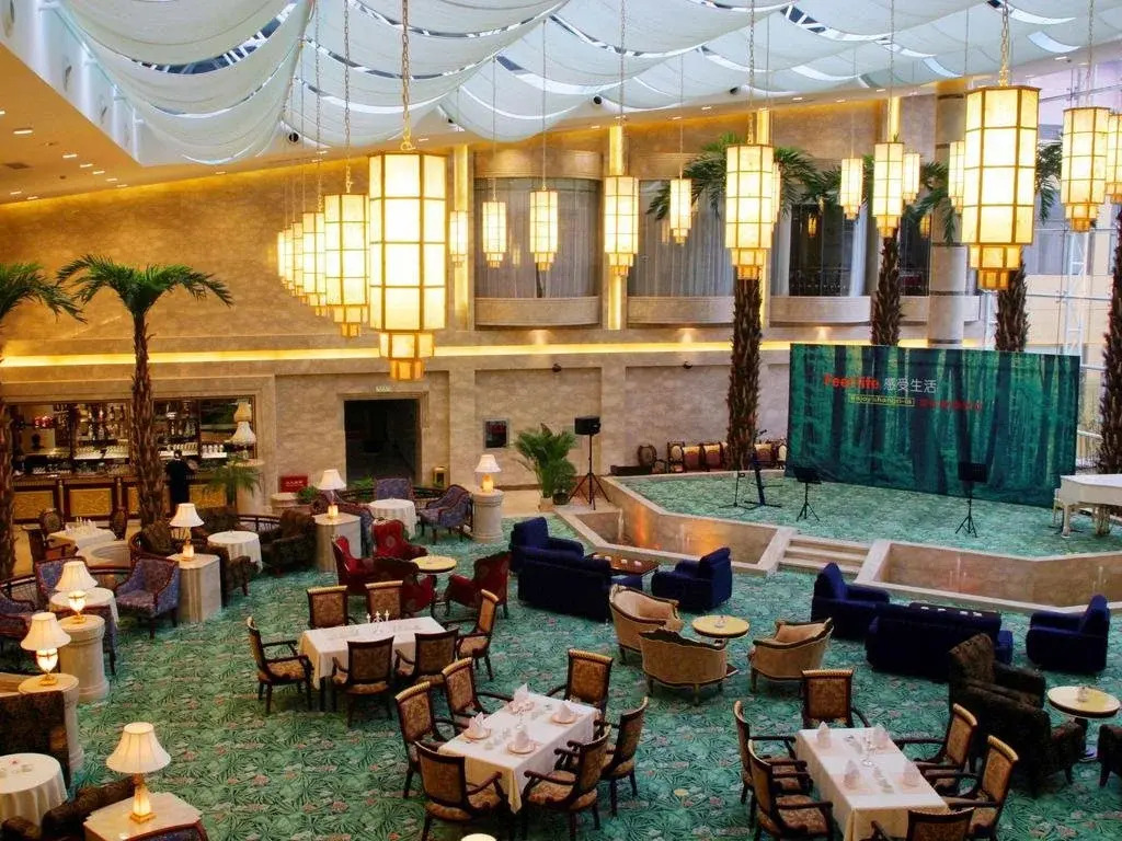 Imperial Court Hotel Gezhouba VIP Building