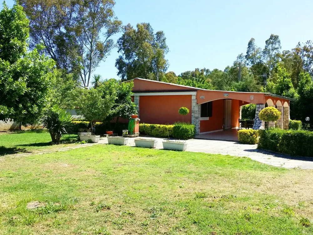 Carry - Spaziosa Villetta con giardino