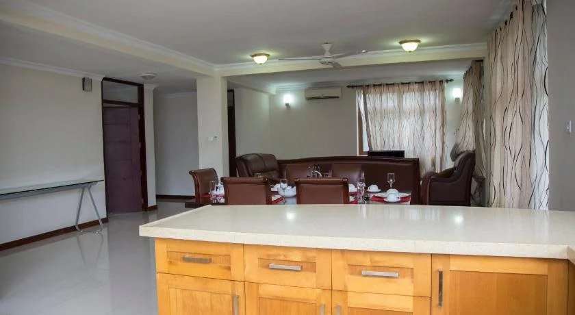 Baobab Hotel Apartment By Zakinn