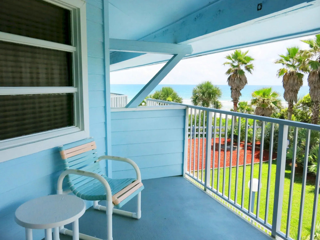 New Smyrna Waves MOD Collection by Sonesta