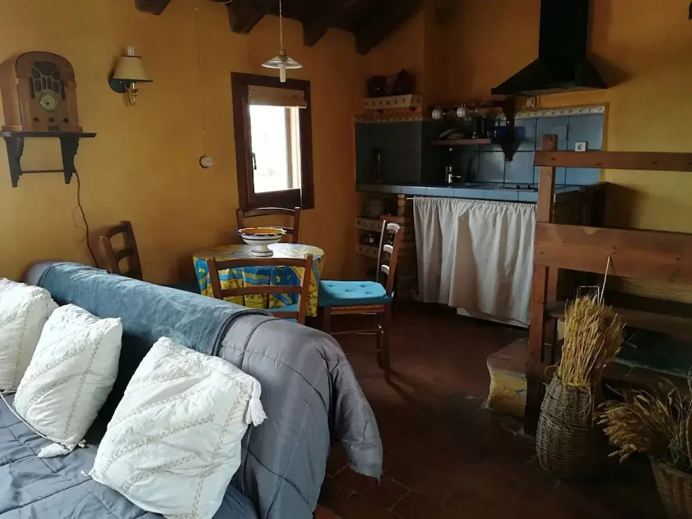 House With 5 Bedrooms in Santa Cruz de Moncayo, With Terrace