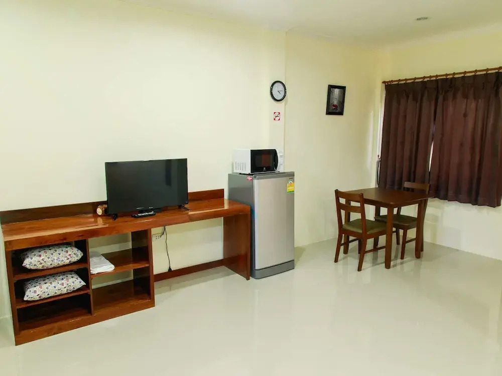 Thathong House