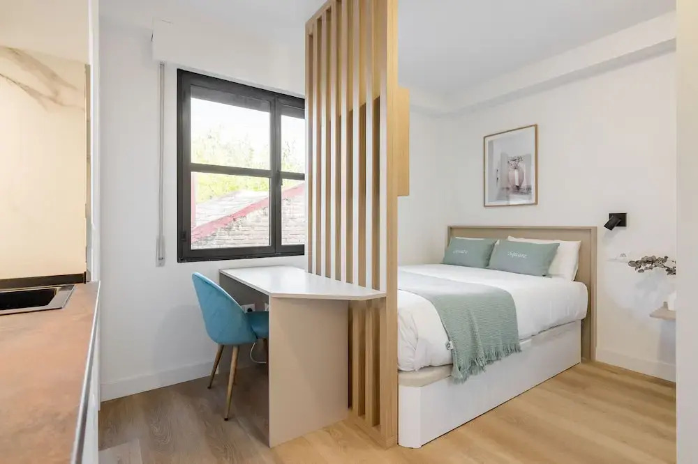 Square Rooms by Charming, cerca del aeropuerto y con un pequeño gimnasio