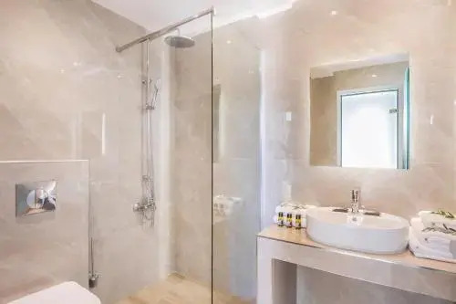 Alex Mare Suites