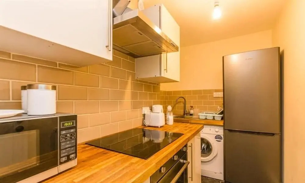 Cosy 3-bed Apartment in London