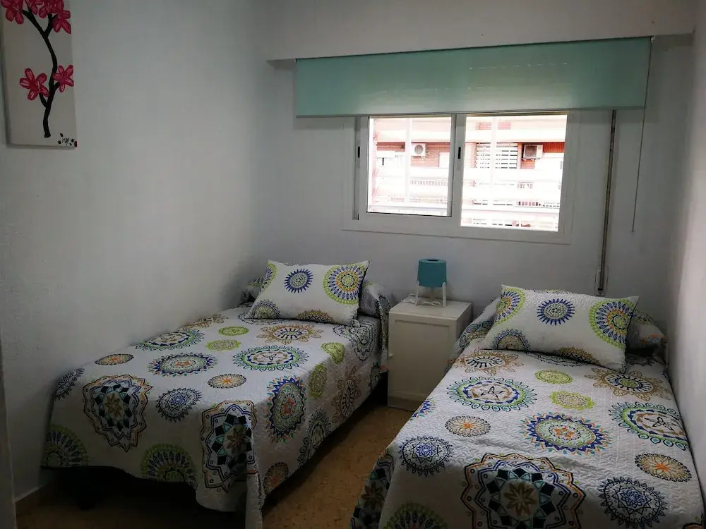 Apartamento con vista al mar en playa Malvarrosa