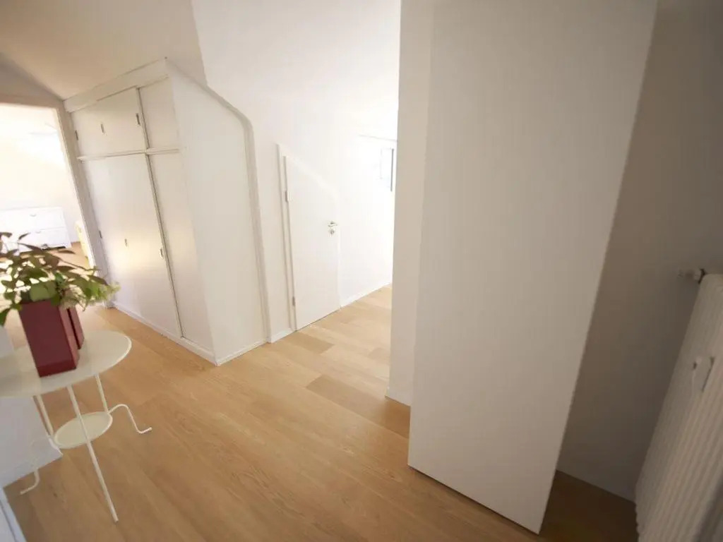 Apartment Art