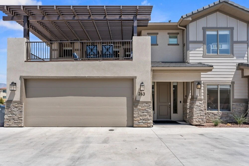 Southern Utah Adventure Gateway 6 Bedroom Townhouse
