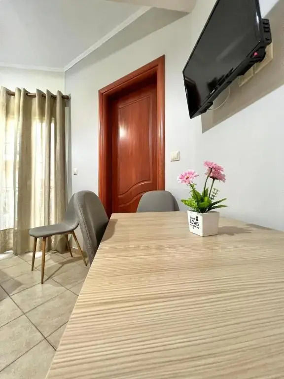 Ecco Apartments III