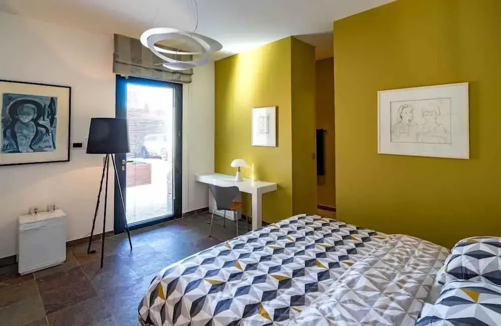 BB 12 LUBERON chambres dhôtes contemporaines