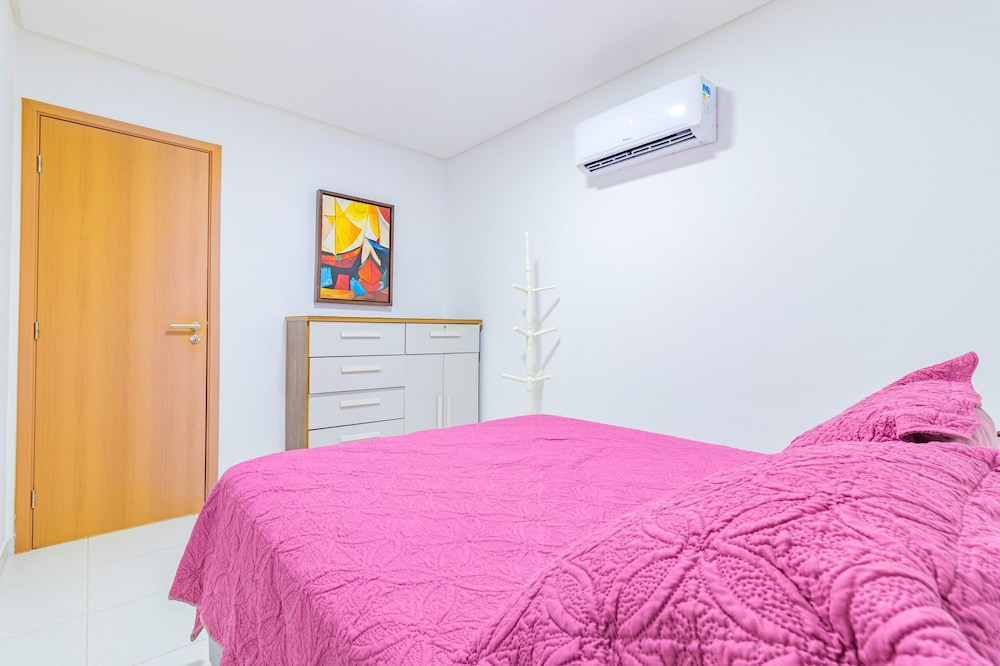 Eco Life #105 - Apt With Balcony by Carpediem