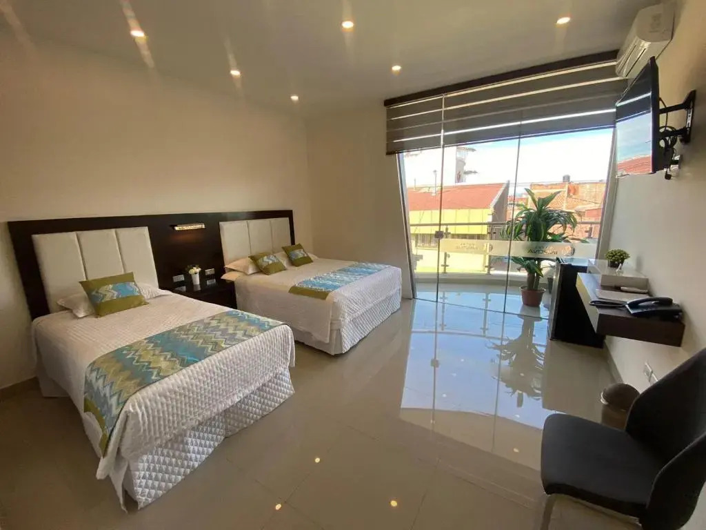 HOTEL INNOVA