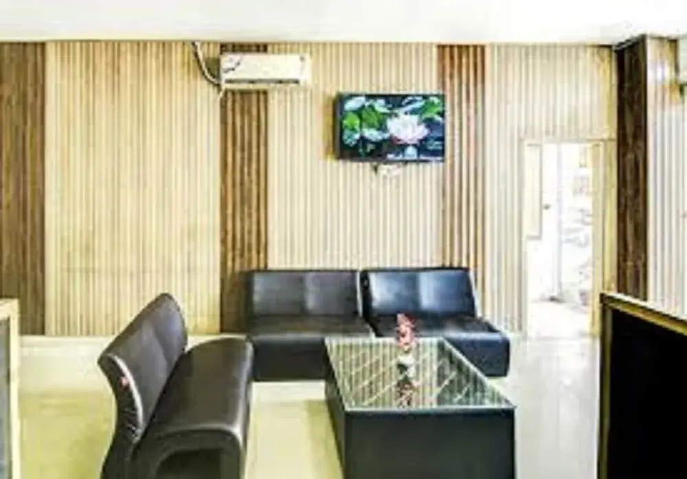 Hotel Aura