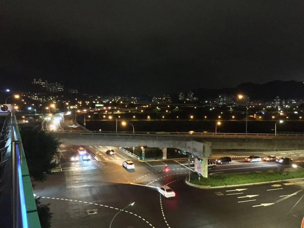 9 Hotel