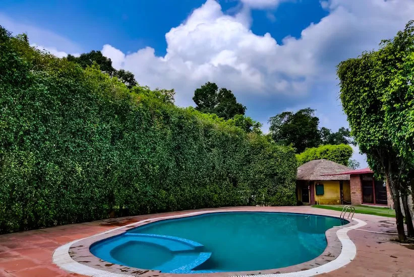 Corbett Machaan Resort