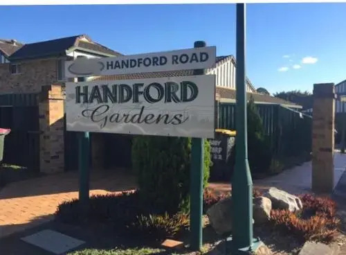 Handford Gardens