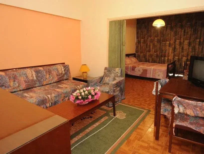 Paradise Residence