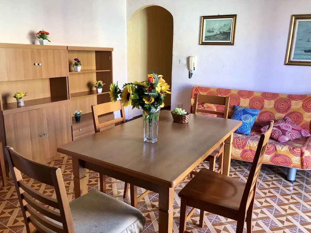 Martina Apartment Mare
