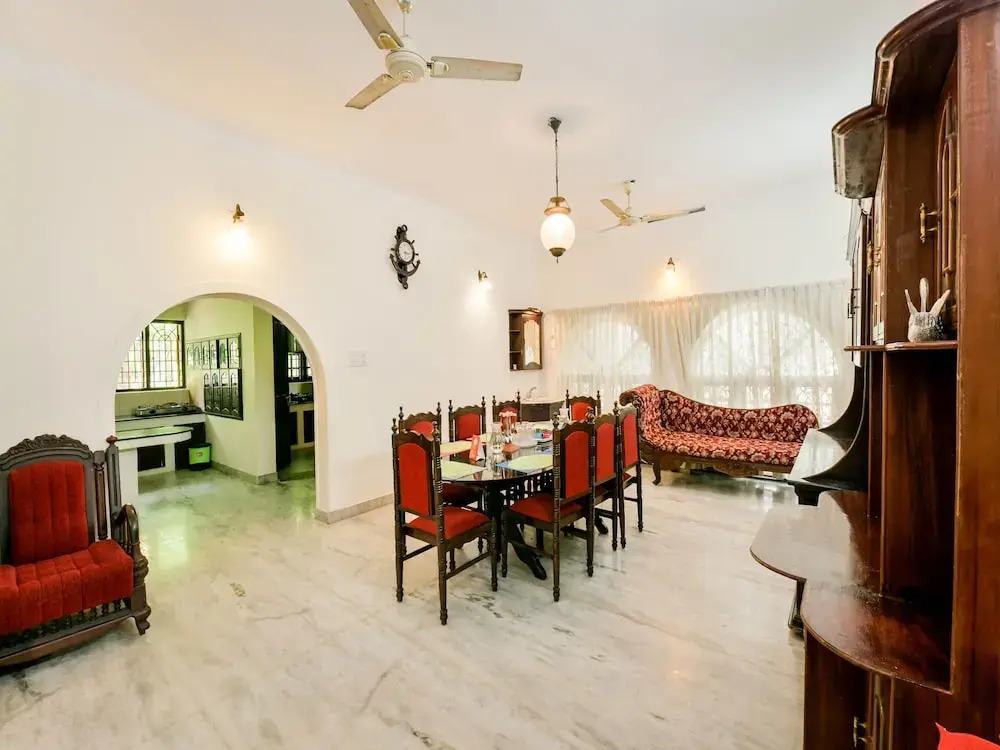 OYO 14145 Home Spacious 4BHK Villa Elamakkara