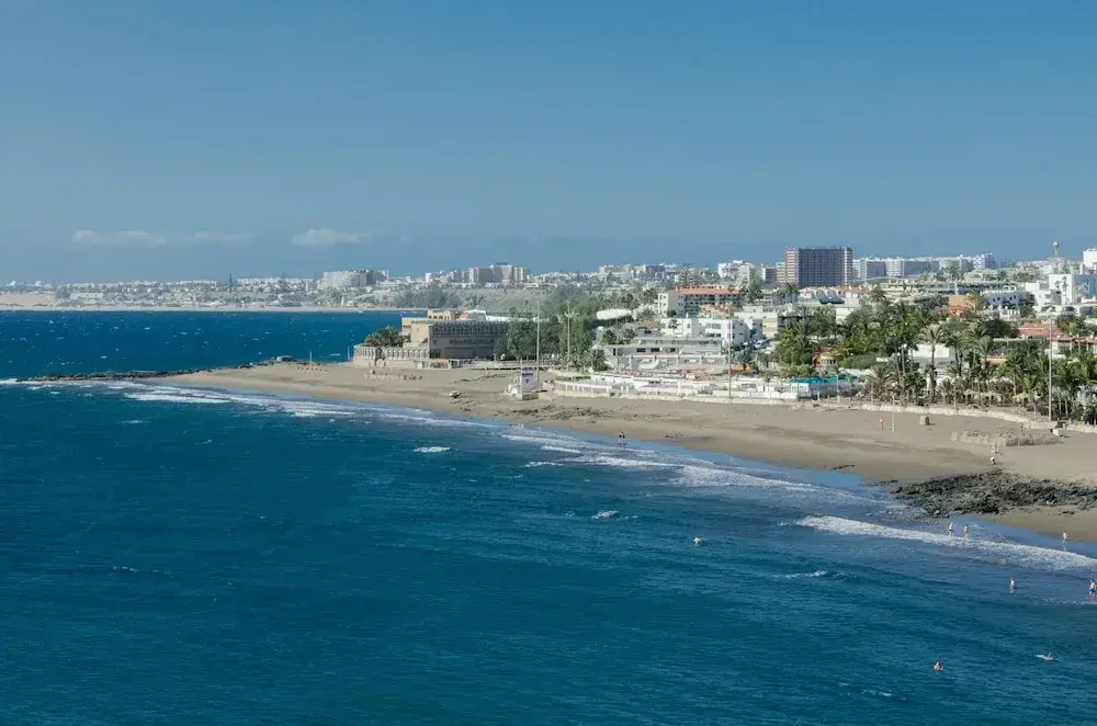 Beachfront Apartment at the San Agustin Beach