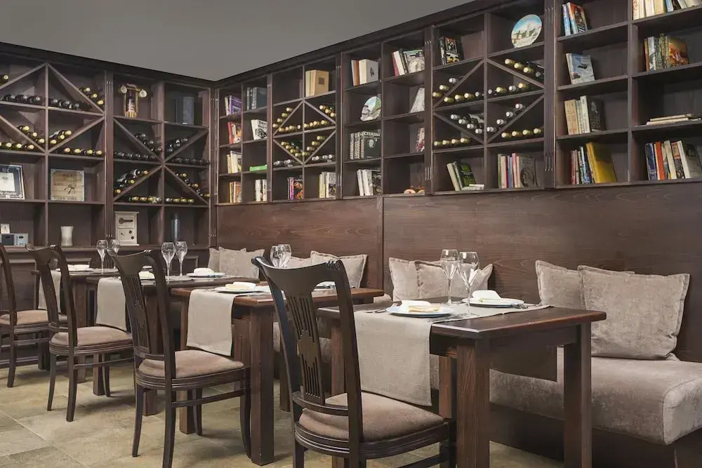 Royal Park Hotel by Astoria Collection