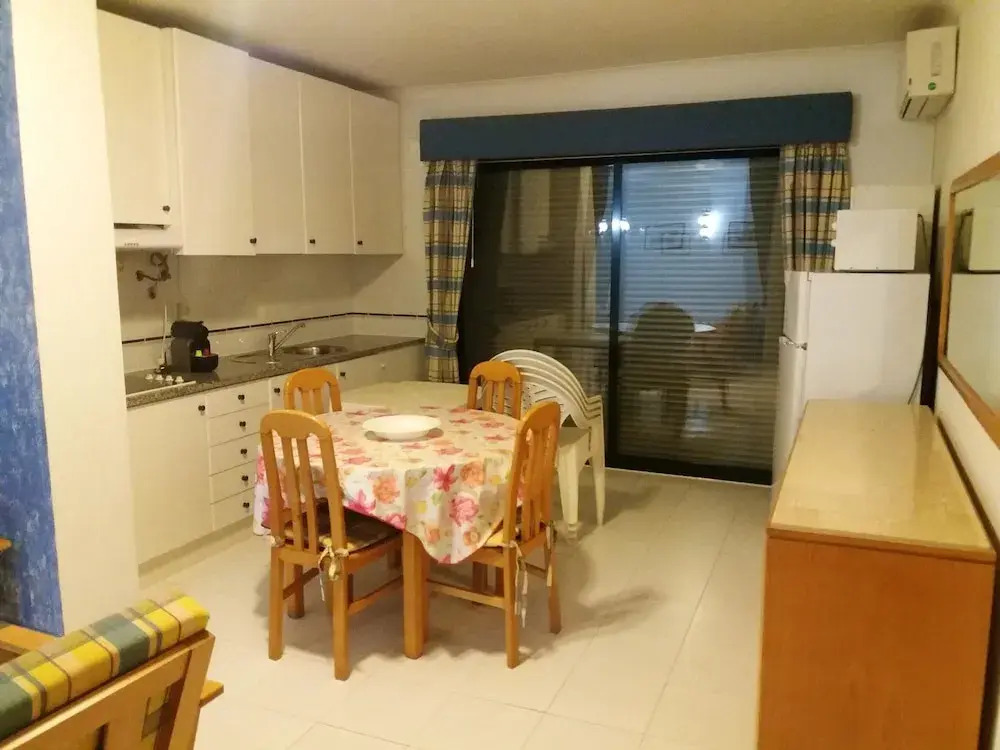 Apartment With one Bedroom in Portimão, With Shared Pool, Furnished Balcony and Wifi