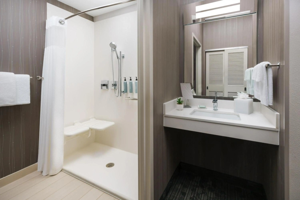 Courtyard by Marriott Dallas Lewisville