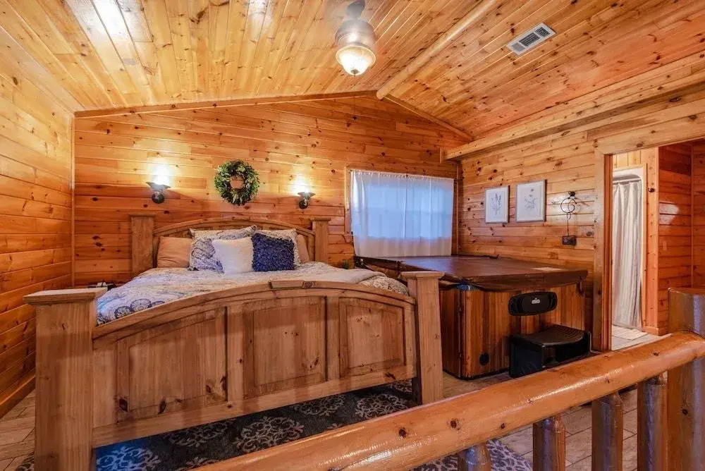 The Haven Studio Bedroom Cabin by Redawning
