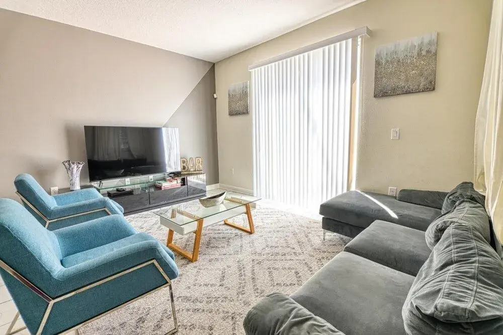 Michael's Contemporary Townhome at Champions Gate