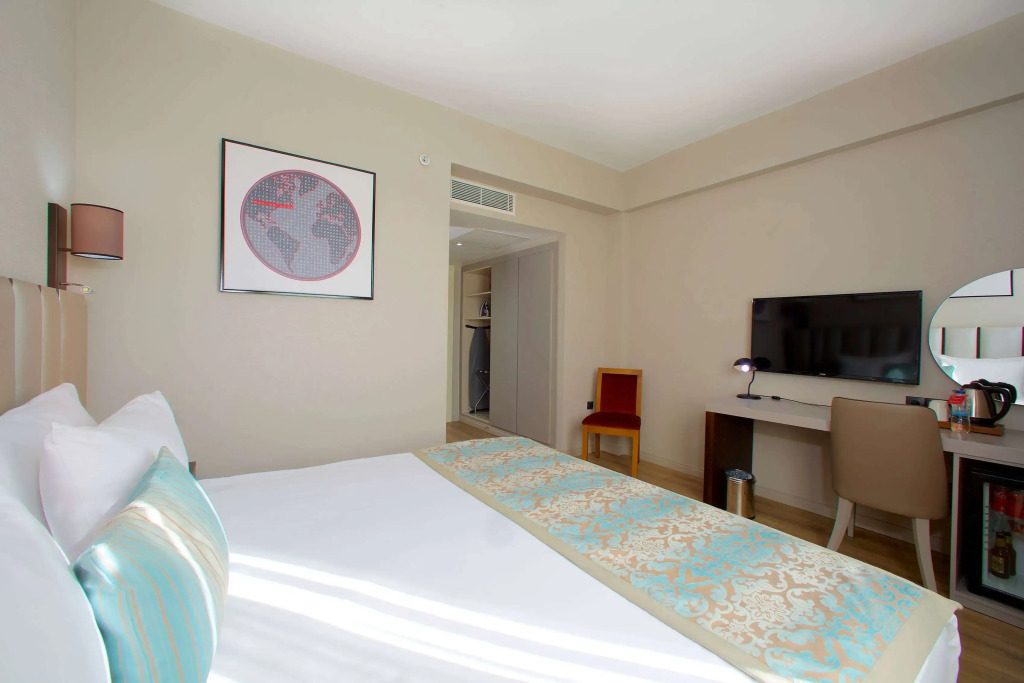 Ramada By Wyndham Soma