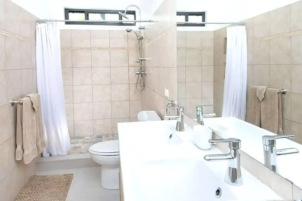 Villa With 3 Bedrooms in Sint Maarten, With Wonderful sea View, Private Pool, Terrace Near the Beach