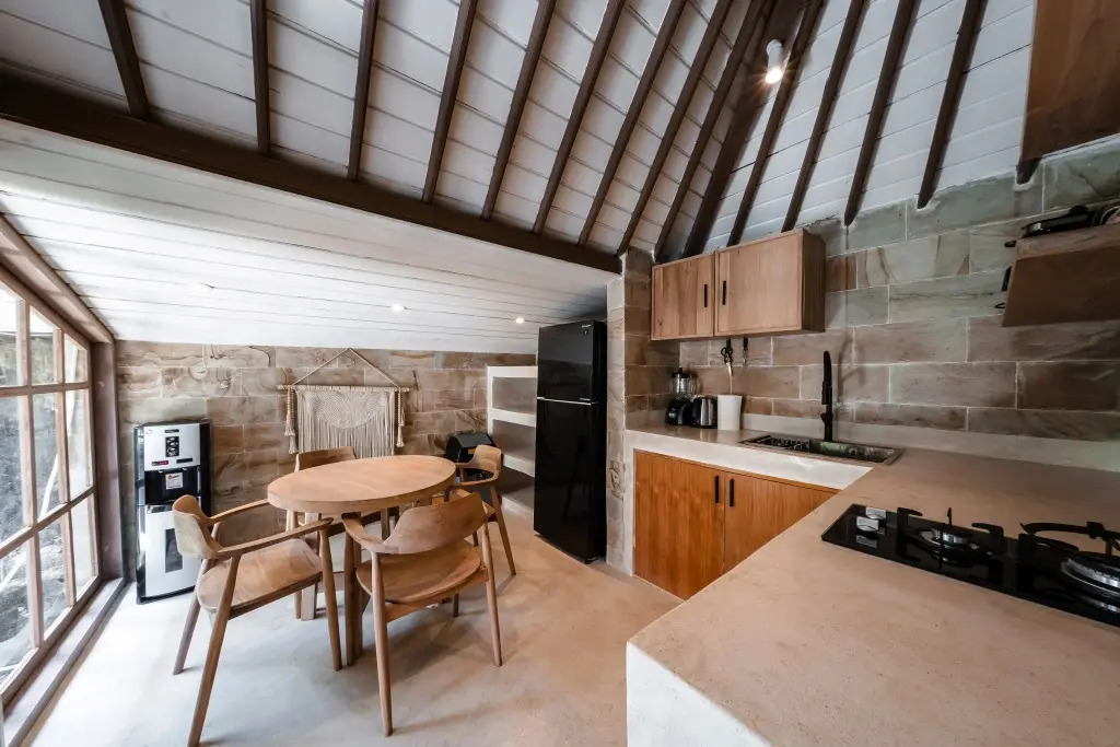 Nyaman Villas by EVDEkimi – romantic escape among rice fields w/pool, terrace - Long stay extras