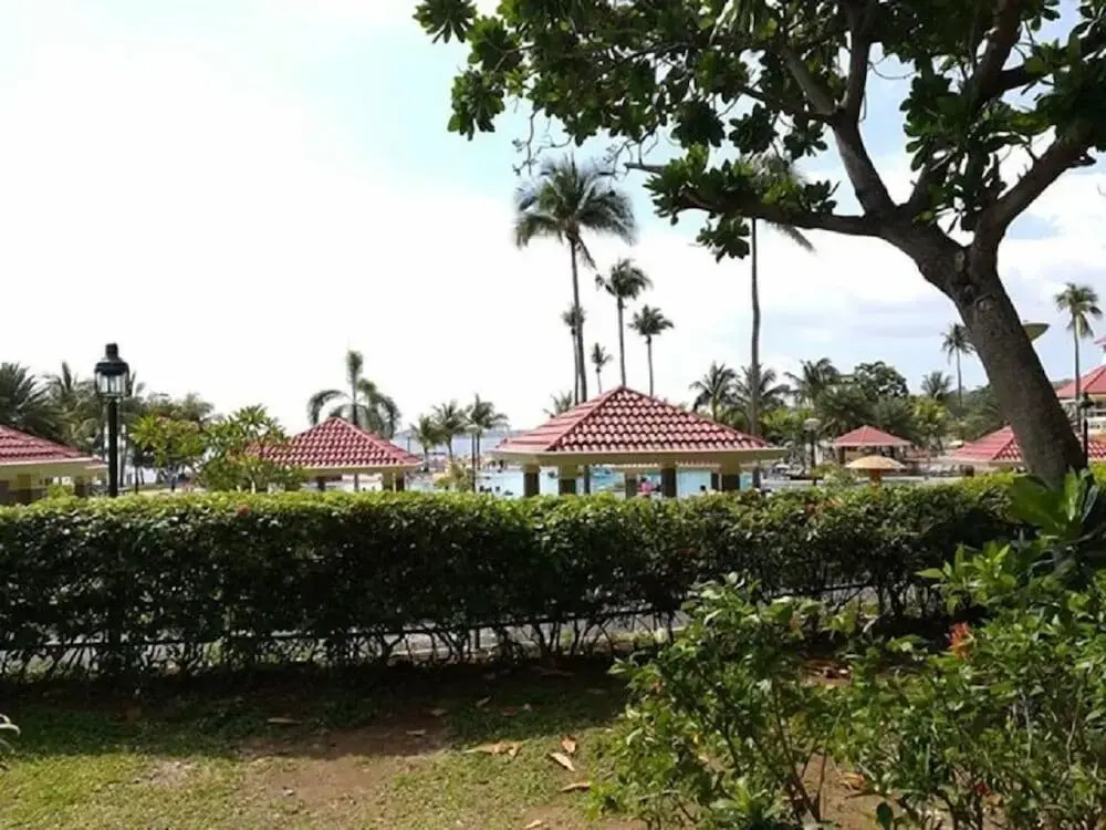 Michelle's Canyon Cove