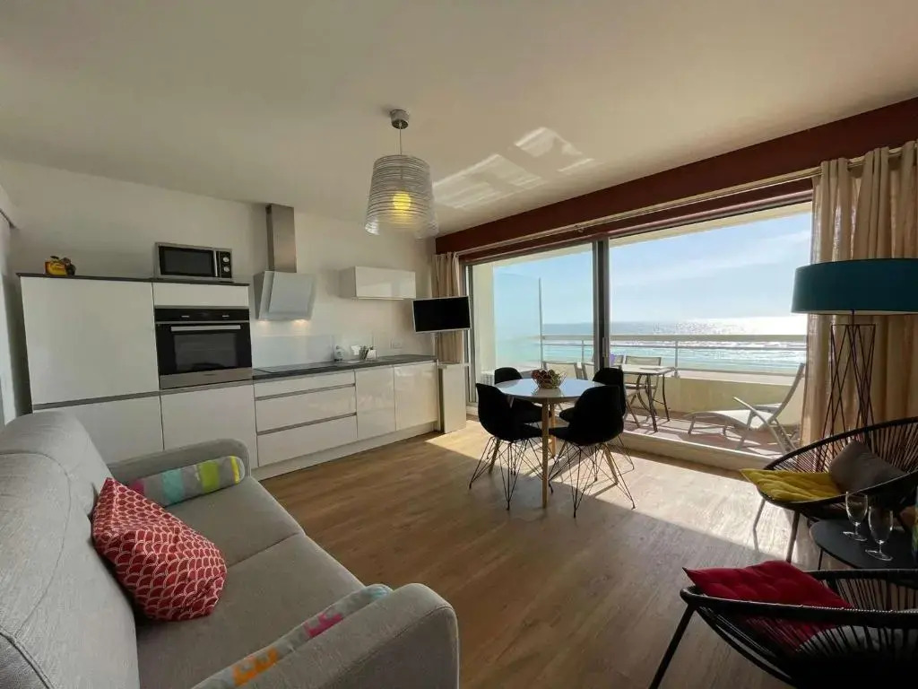 Appartement Saint-Hilaire-de-Riez, 1 pièce, 4 personnes - FR-1-224C-160