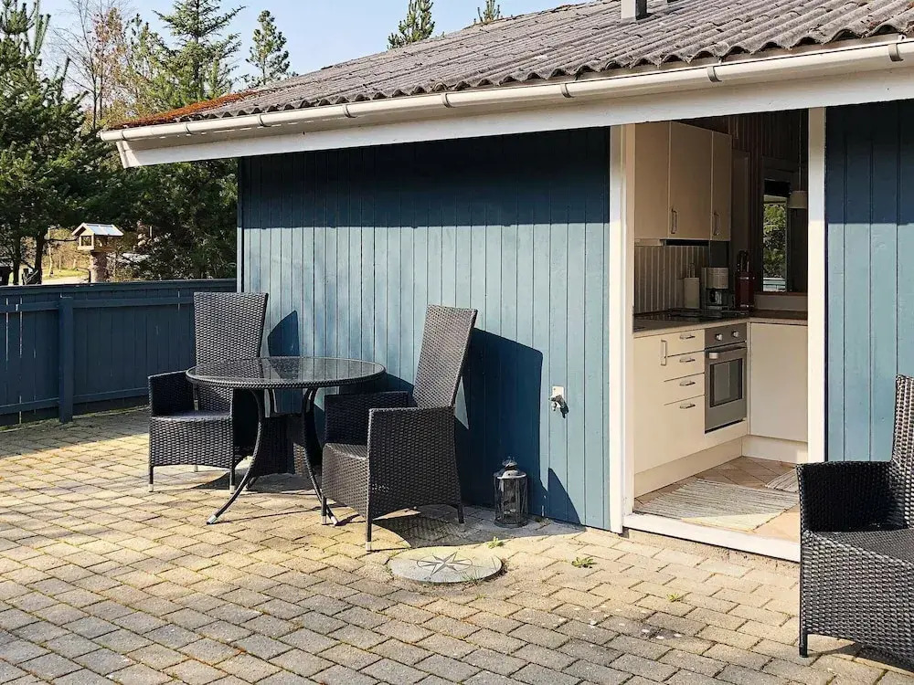 Peaceful Holiday Home in Ålbæk near Sea